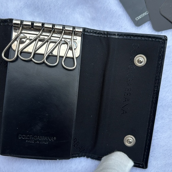 🖤 Dolce & Gabbana key holder - Picture 8 of 12